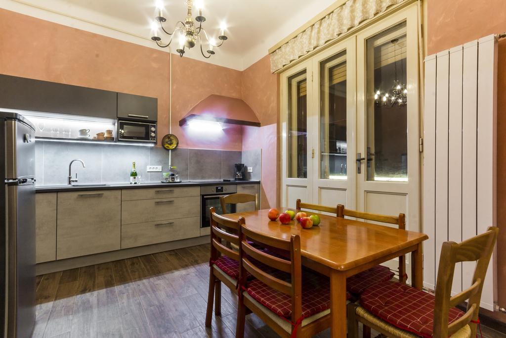 Spacious & Smart Center Apartment Pula Ngoại thất bức ảnh